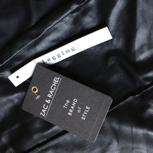 Black Faux Leather Leggings Zac & Rachel Medium - Picture 3 of 8